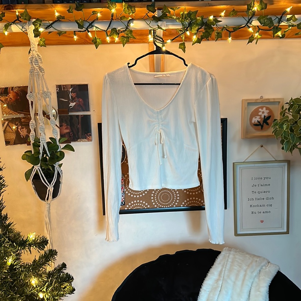 white long sleeve shirt